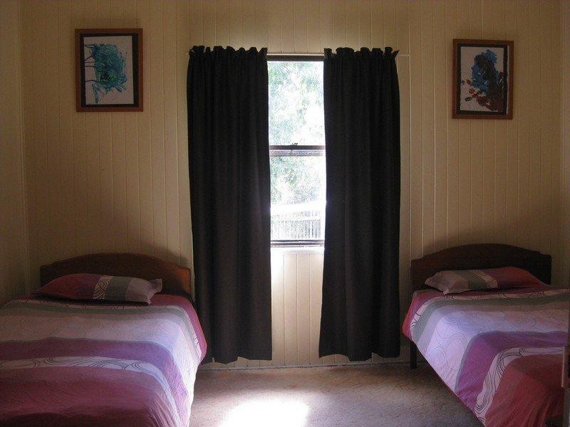 3 Lebsanft Street, Goombungee QLD 4354