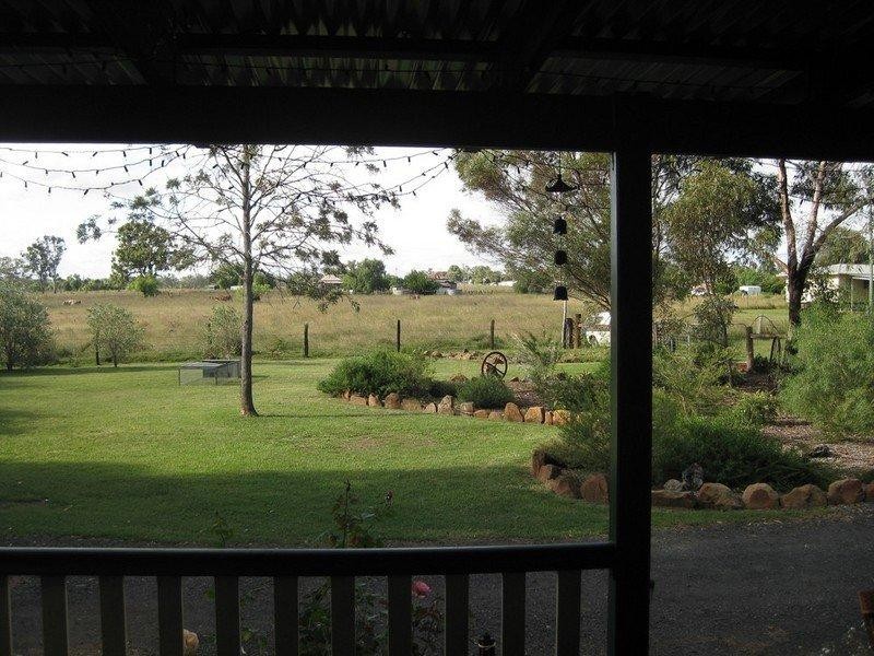 3 Lebsanft Street, Goombungee QLD 4354