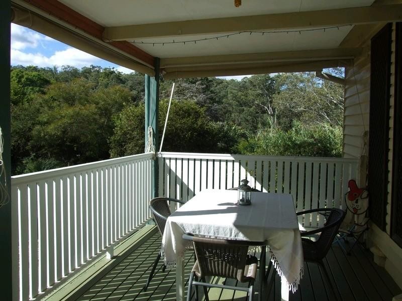 2 Blinco Street, Crows Nest QLD 4355