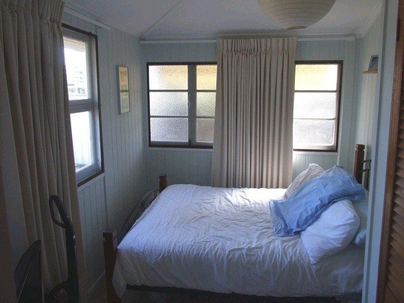 2 Blinco Street, Crows Nest QLD 4355