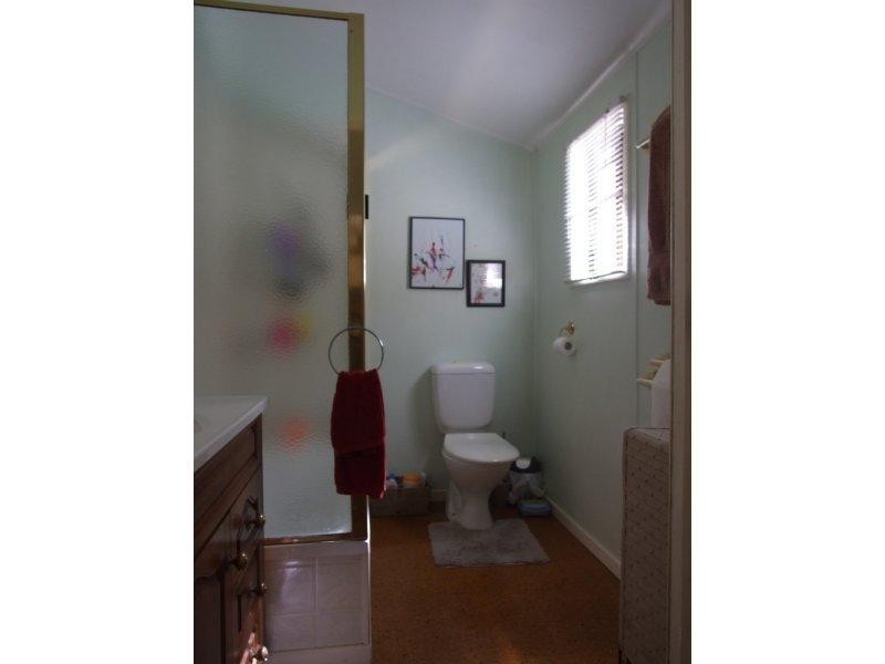 2 Blinco Street, Crows Nest QLD 4355