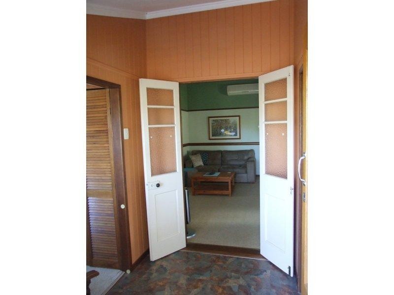 2 Blinco Street, Crows Nest QLD 4355