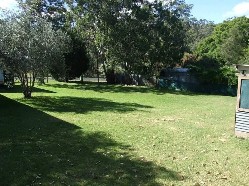 2 Blinco Street, Crows Nest QLD 4355