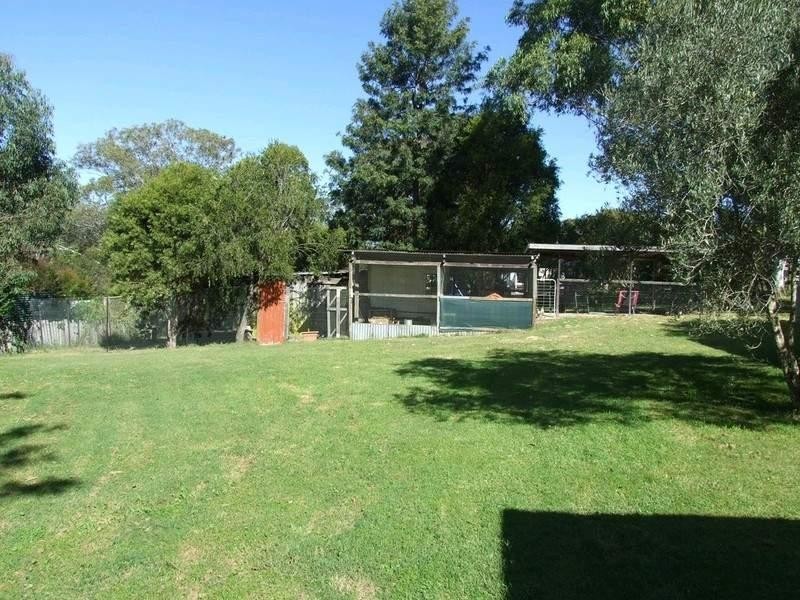 2 Blinco Street, Crows Nest QLD 4355