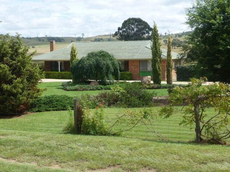 7265 New England Highway, Crows Nest QLD 4355