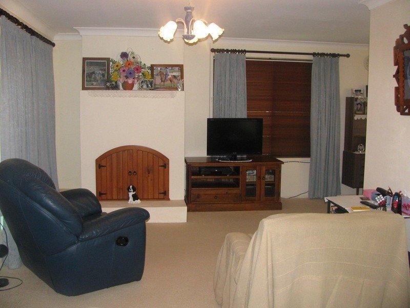 7265 New England Highway, Crows Nest QLD 4355