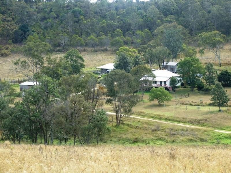 374 Voll Road, Crows Nest QLD 4355