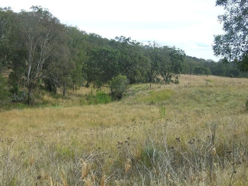 374 Voll Road, Crows Nest QLD 4355