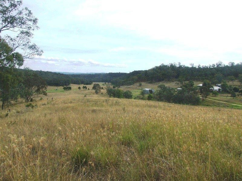 374 Voll Road, Crows Nest QLD 4355