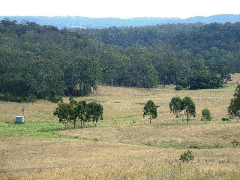 374 Voll Road, Crows Nest QLD 4355