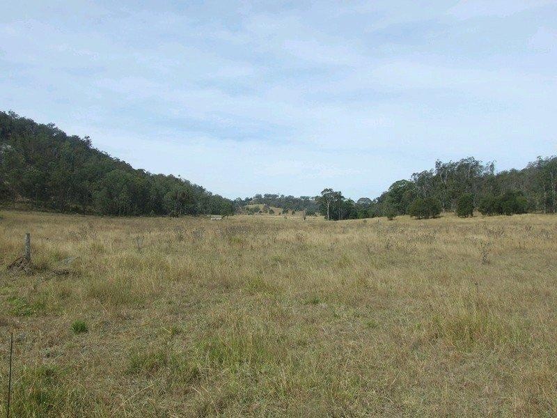 374 Voll Road, Crows Nest QLD 4355