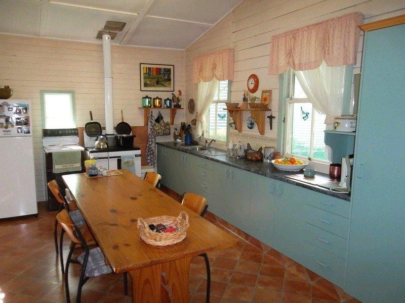 374 Voll Road, Crows Nest QLD 4355