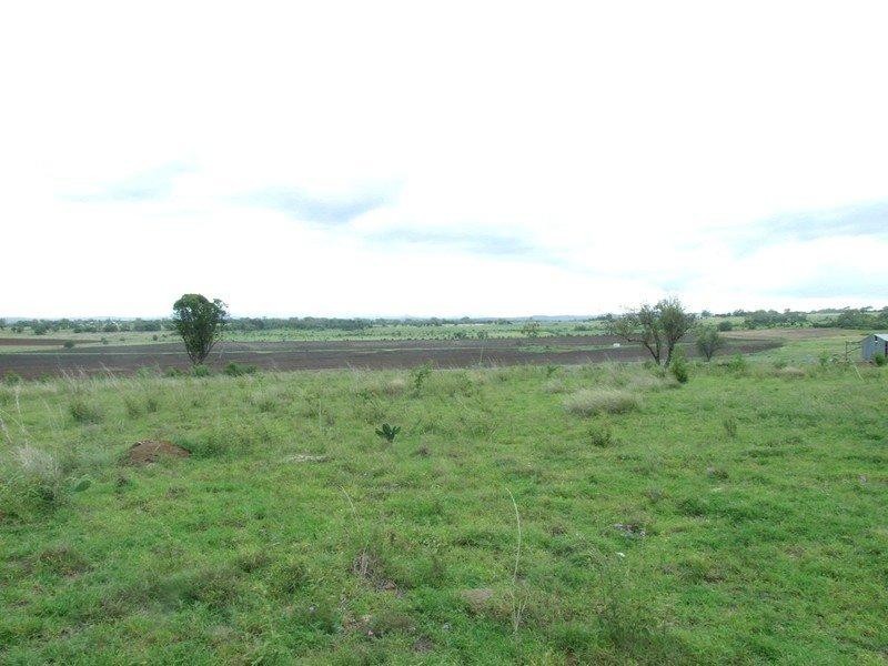 3596 Pechey Maclagan Road, Kulpi QLD 4352