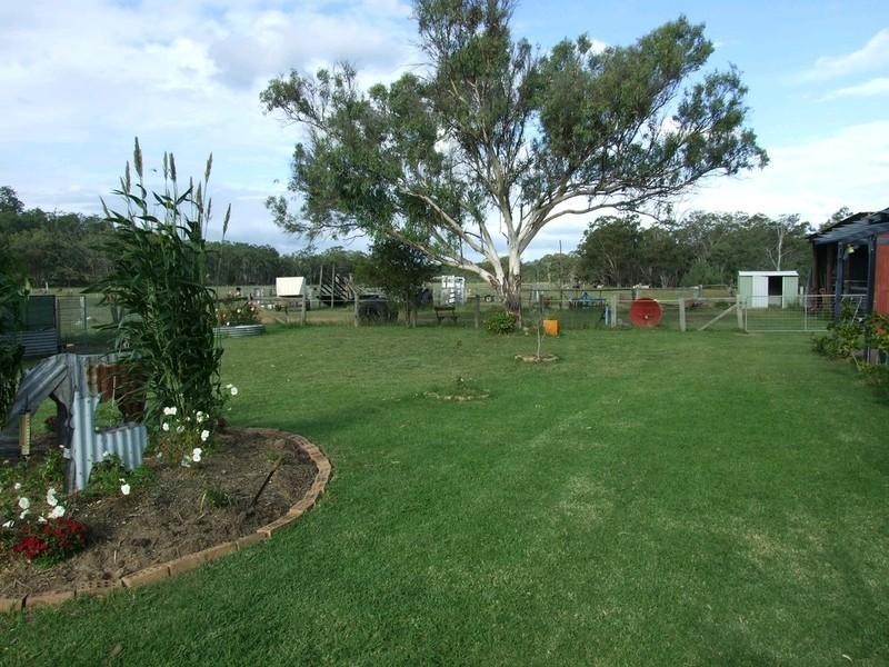 1205 Pechey Maclagan Road, Crows Nest QLD 4355