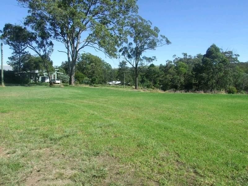 48 Dale Street, Crows Nest QLD 4355