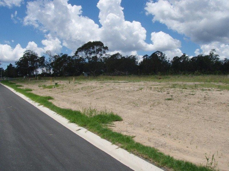 000 Parkland Estate, Crows Nest QLD 4355