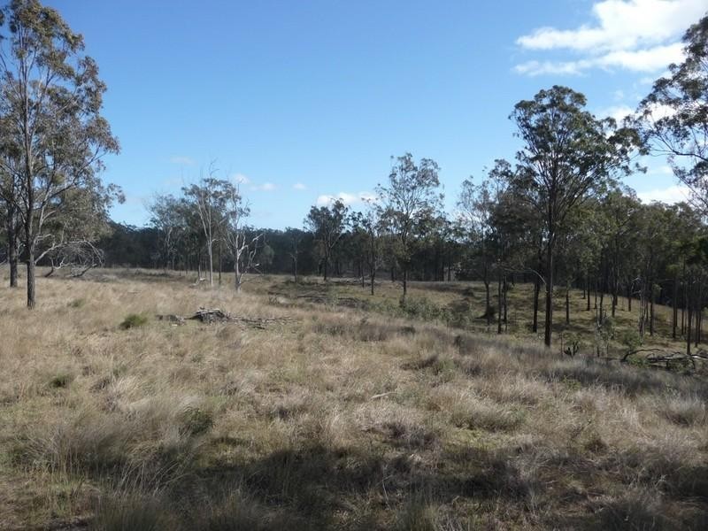 5224/ New England Highway, Crows Nest QLD 4355