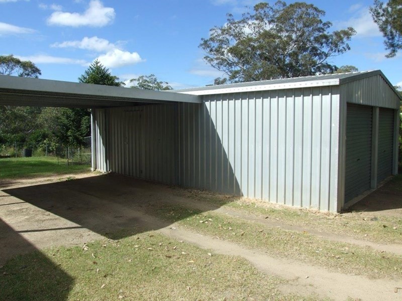 16 Gleeson Street, Crows Nest QLD 4355