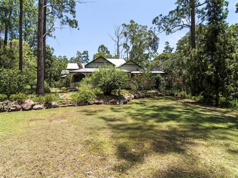 227 Cherry Creek Road, Blackbutt QLD 4306