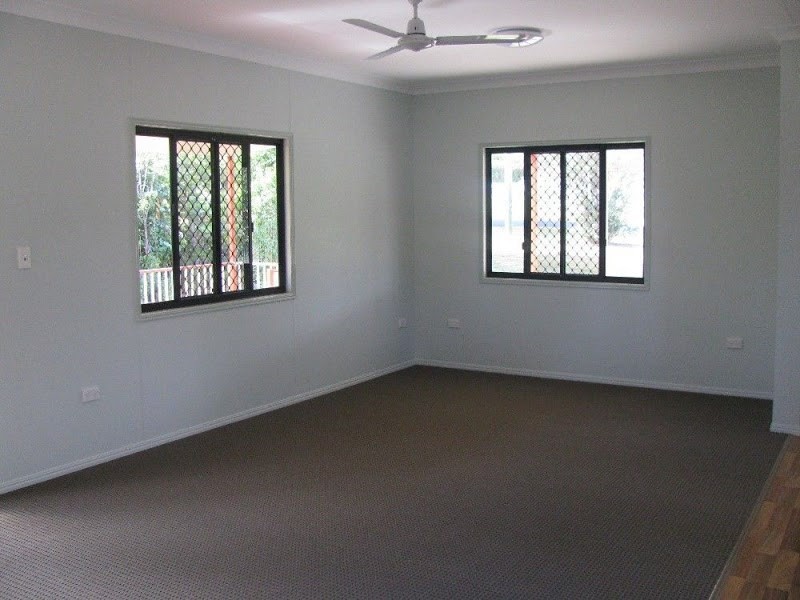 26 Albert Street, Crows Nest QLD 4355