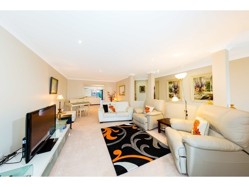 16 Vicky Avenue, Crows Nest QLD 4355