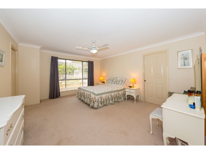 16 Vicky Avenue, Crows Nest QLD 4355