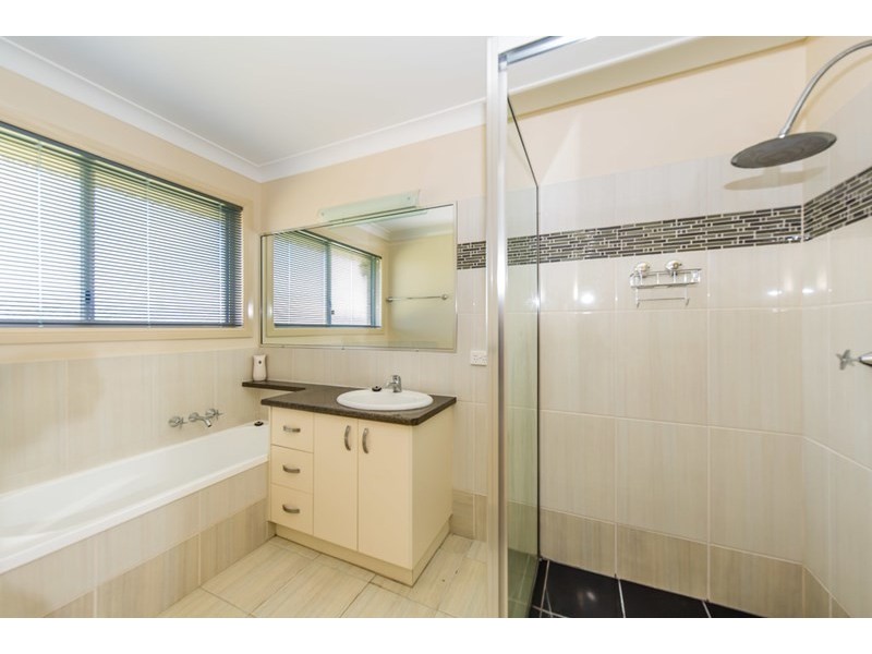 16 Vicky Avenue, Crows Nest QLD 4355