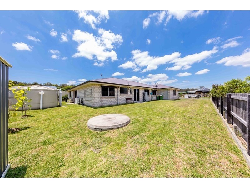 16 Vicky Avenue, Crows Nest QLD 4355