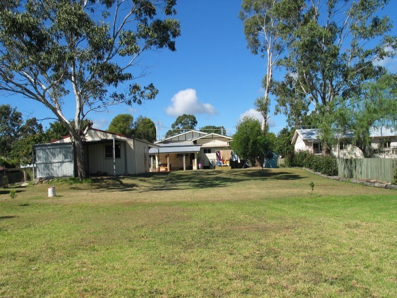 26 South Street, Crows Nest QLD 4355