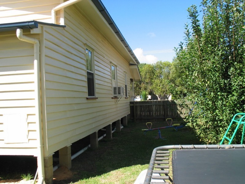 26 South Street, Crows Nest QLD 4355