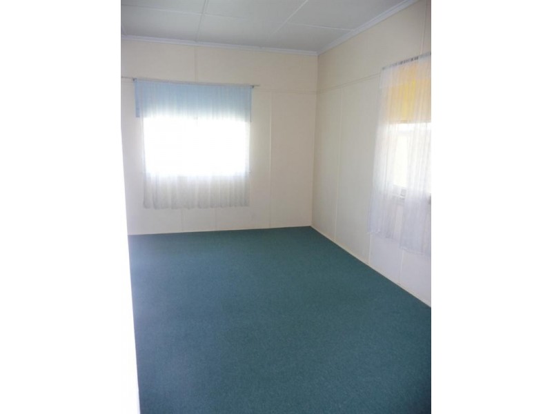5 Sharp Street, Crows Nest QLD 4355