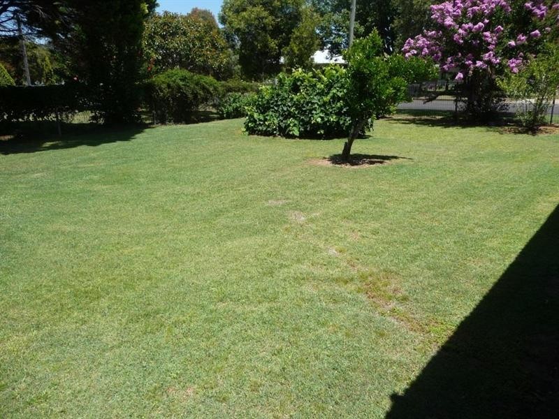 5 Sharp Street, Crows Nest QLD 4355