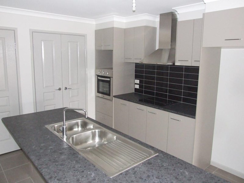 20 Harth Street, Goombungee QLD 4354