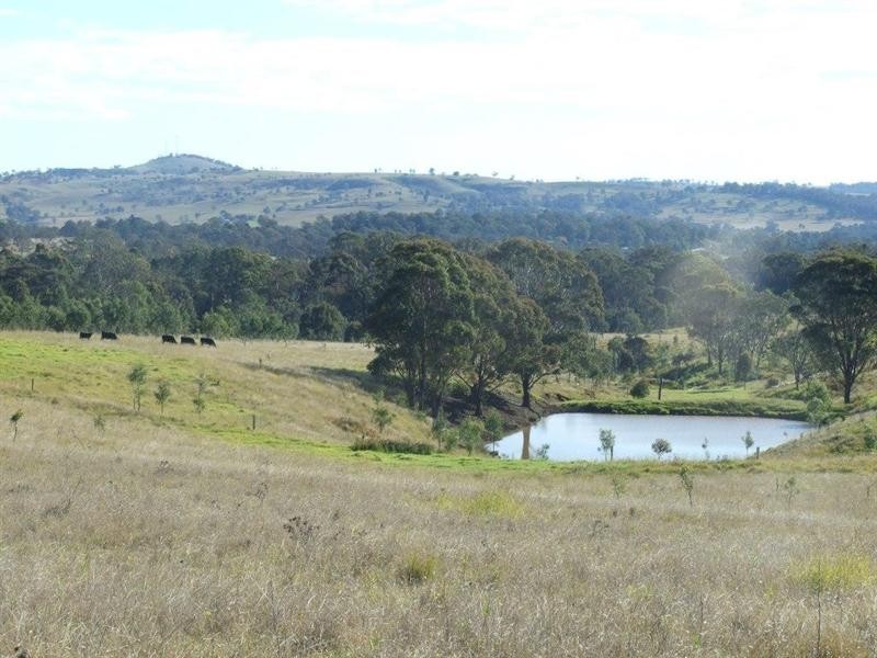 209 Pechey Forestry Road, Crows Nest QLD 4355