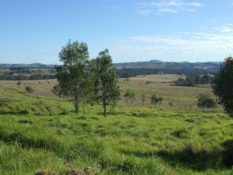 209 Pechey Forestry Road, Crows Nest QLD 4355
