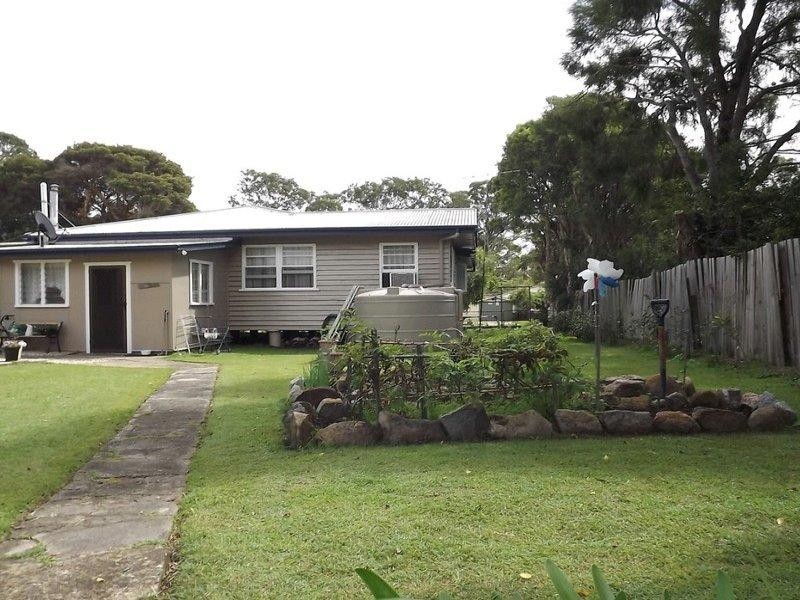 13 Short Street, Crows Nest QLD 4355