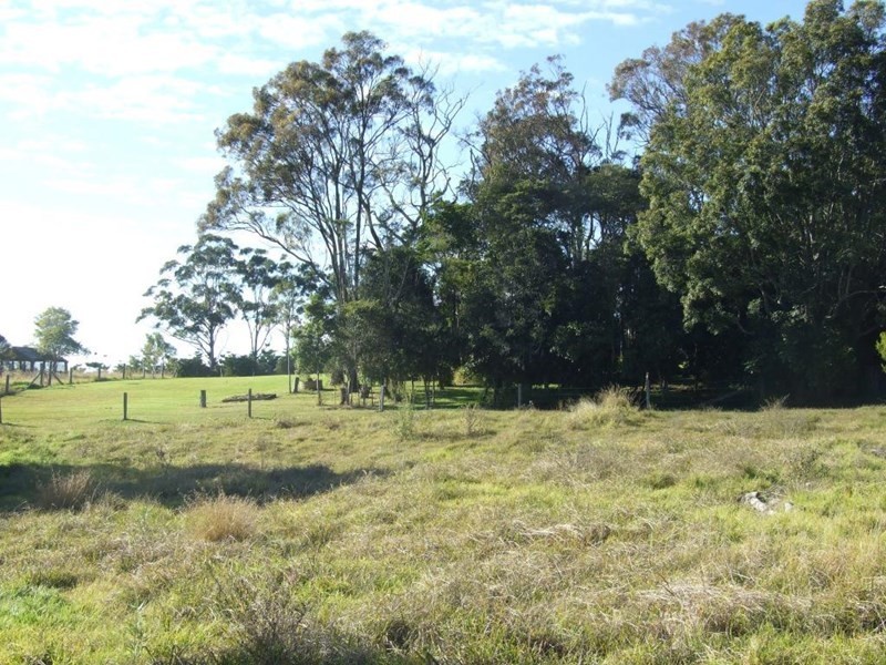 209 Pechey Forestry Road, Crows Nest QLD 4355