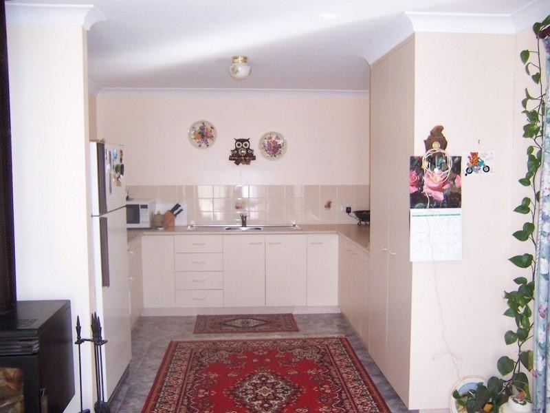 3 Gleeson Street, Crows Nest QLD 4355