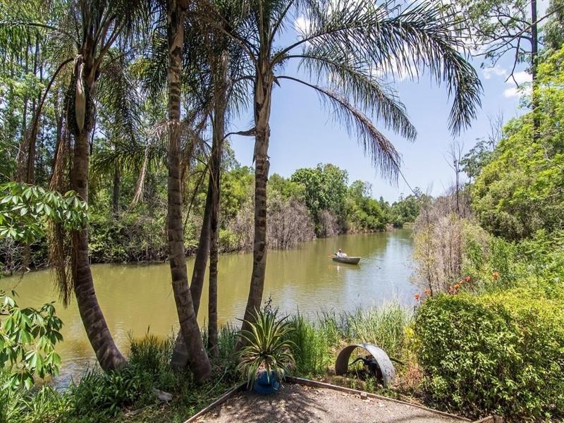 227 Cherry Creek Road, Blackbutt QLD 4306