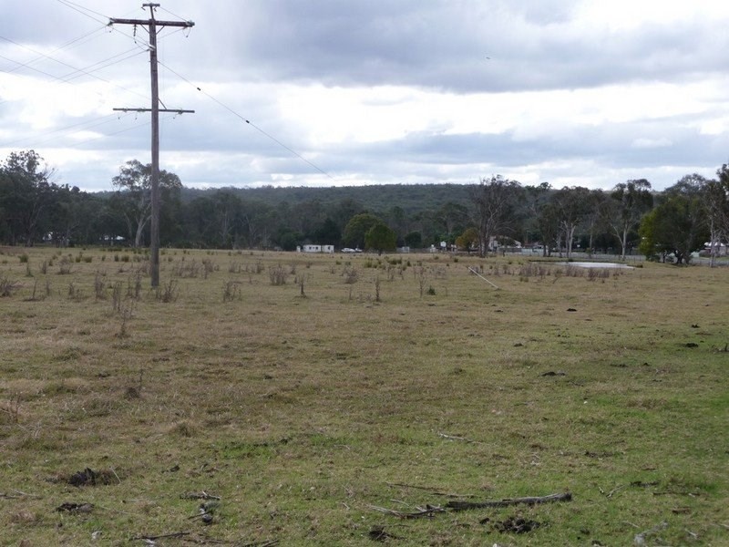 7534 New England Highway, Crows Nest QLD 4355