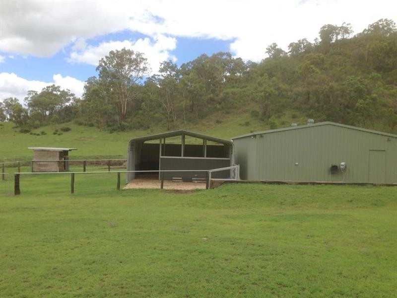 568 Douglas Plainby Road, Goombungee QLD 4354