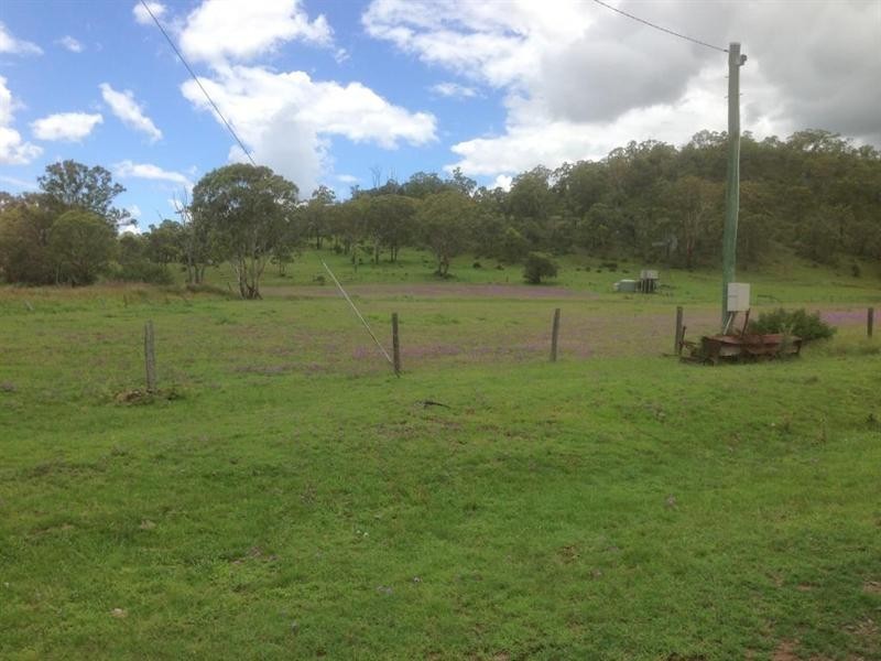 568 Douglas Plainby Road, Goombungee QLD 4354