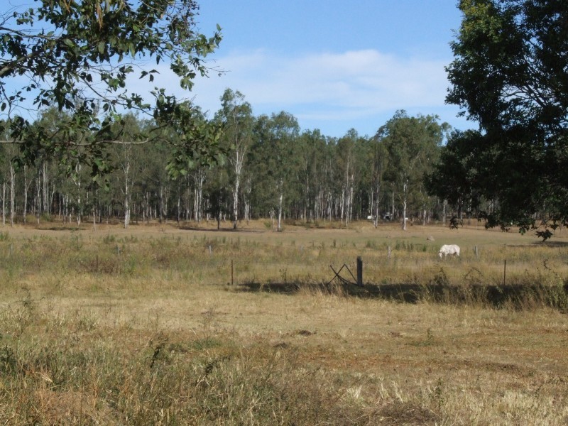 Lockyer Waters QLD 4311