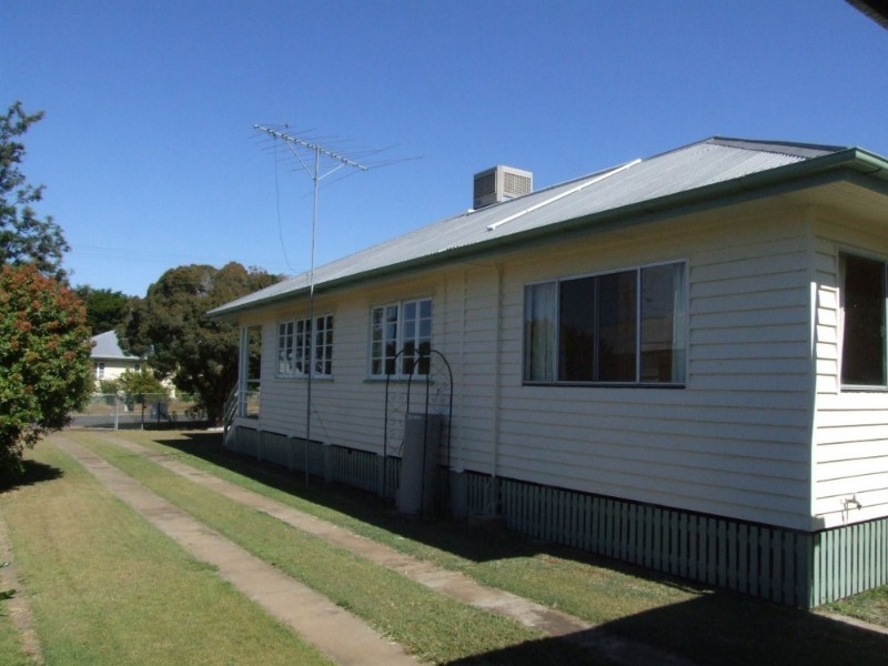 27 Bauhinia Street, Gatton QLD 4343