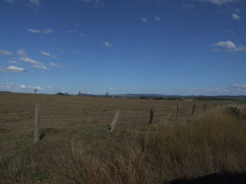 Atkinsons Dam QLD 4311