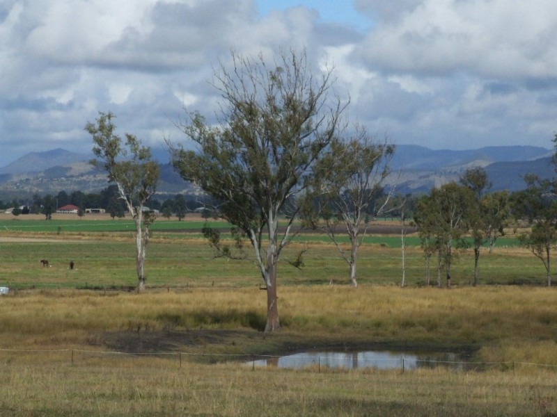 2 Logan Road, Gatton QLD 4343