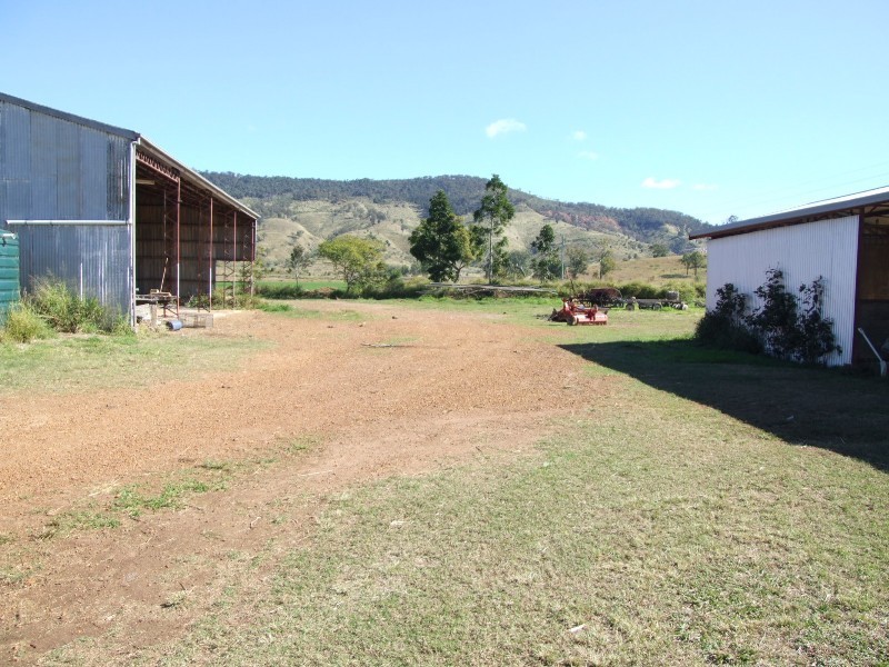 476 Mt Sylvia Road, Upper Tenthill QLD 4343