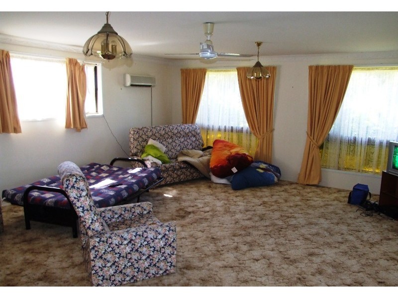 476 Mt Sylvia Road, Upper Tenthill QLD 4343