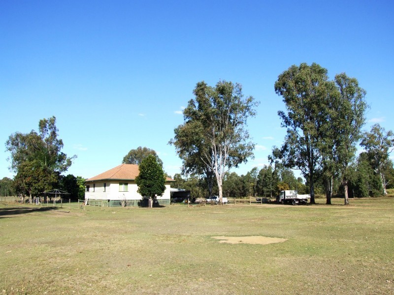 Lake Clarendon QLD 4343