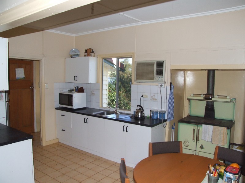 Lake Clarendon QLD 4343